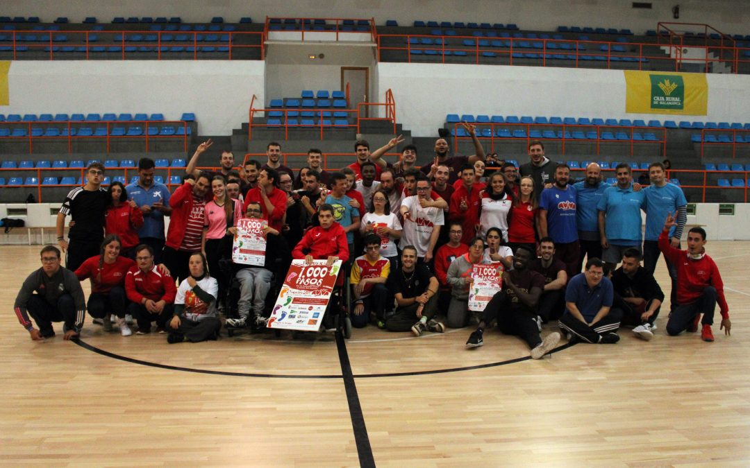 La Antigua entrena con los equipos de baloncesto de la Fundación Aviva
